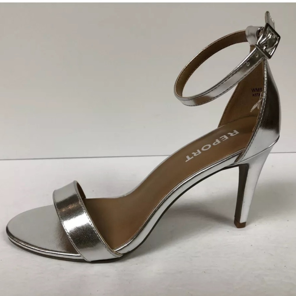 Report Women’s Astra, Silver Ankle Strap Sandals, Size 8.5M.